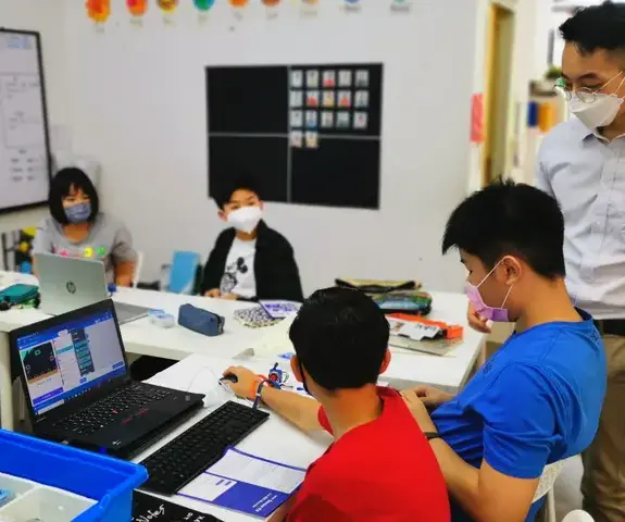 Kids coding classes