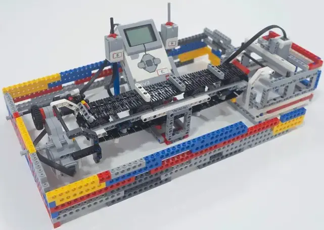Project lego robotics university student team