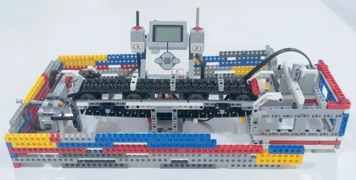 Project lego robotics university student team