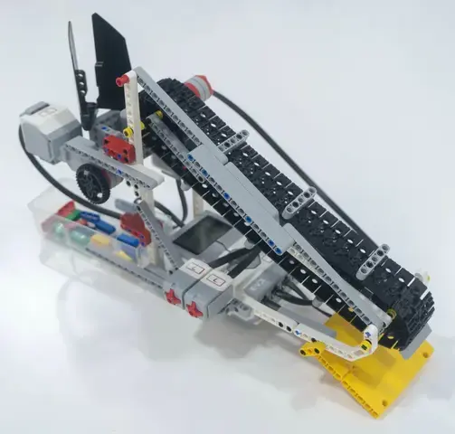 Project lego robotics university student team