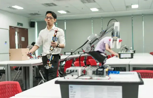 University nottingham robotic class
